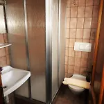 维尔德诺阿尔卑斯公寓酒店 公寓 *